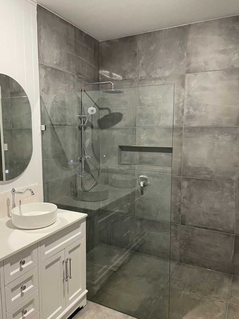 House-renovation-Wynnum-after-interior-bathroom